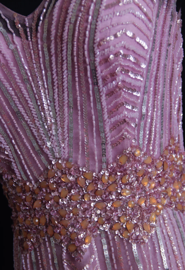 Gorgeous Pink V Neck Tulle Sequin Beaded Mermaid Evening Dress Prom Gown D1157