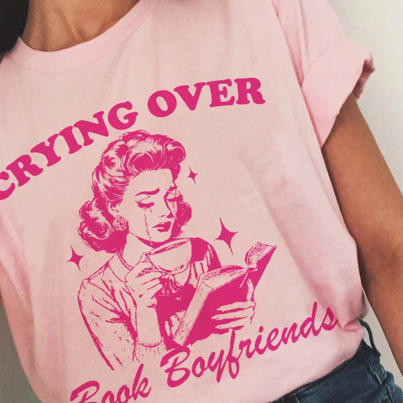 Retro Fantasy Romance Reader Graphic T-shirt - Fashionpara