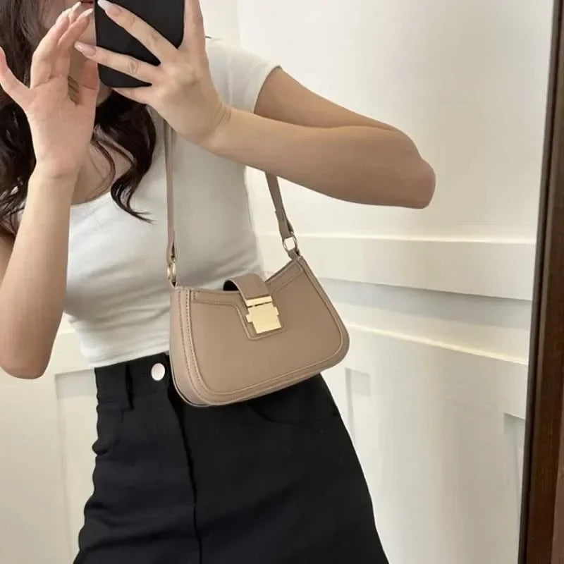 Brown Gold Buckle Vintage Shoulder Bag