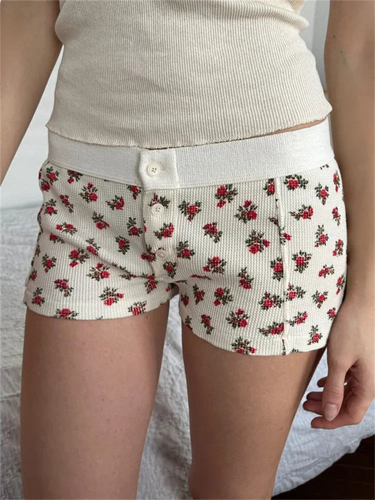 Solid Heart Print Elastic Short