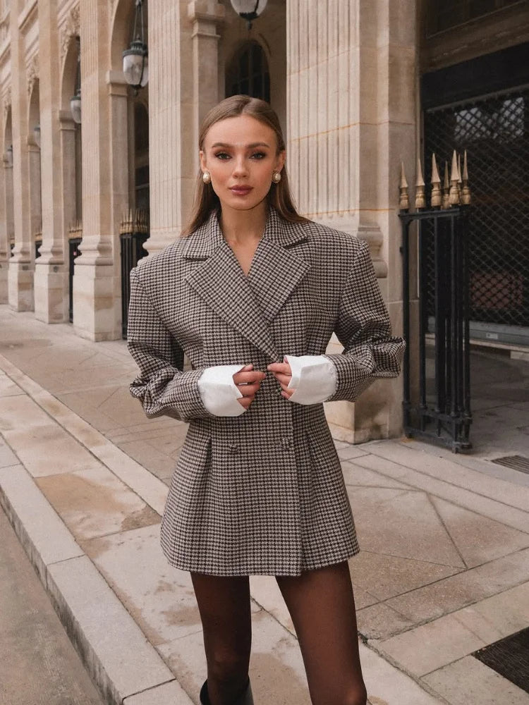 Elegant Plaid Printed Lapel Coat