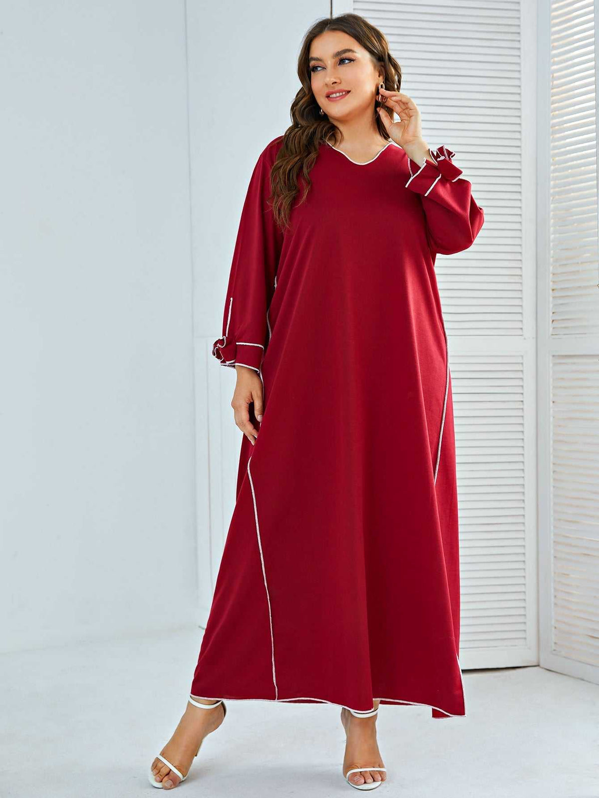 Contrast Trim V-Neck Long Sleeve Kaftan Maxi Dress