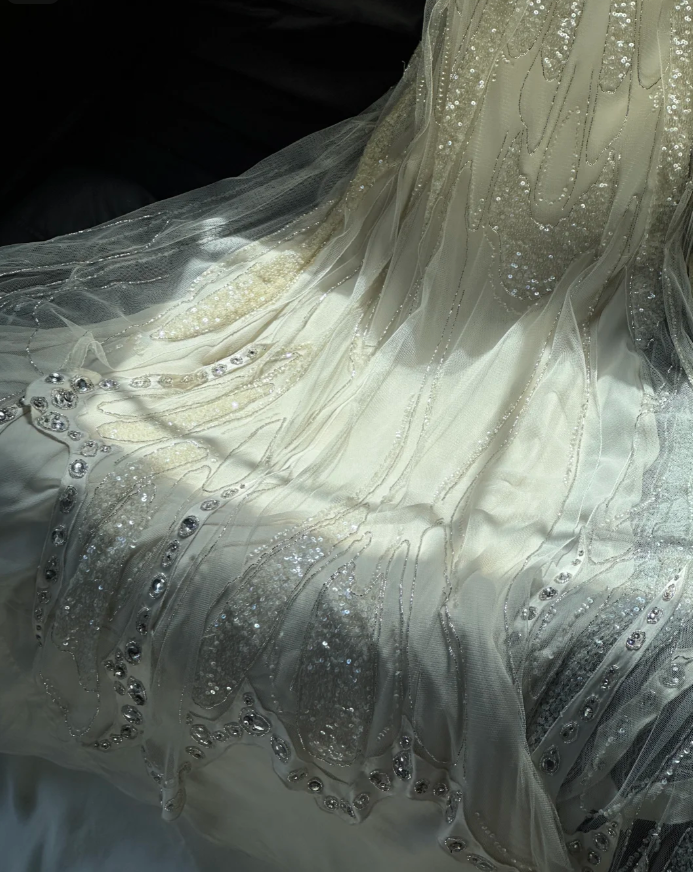 Glitter Spaghetti Straps Off White Chiffon Sequin Beaded Mermaid Evening Dress Long Party Dres D939