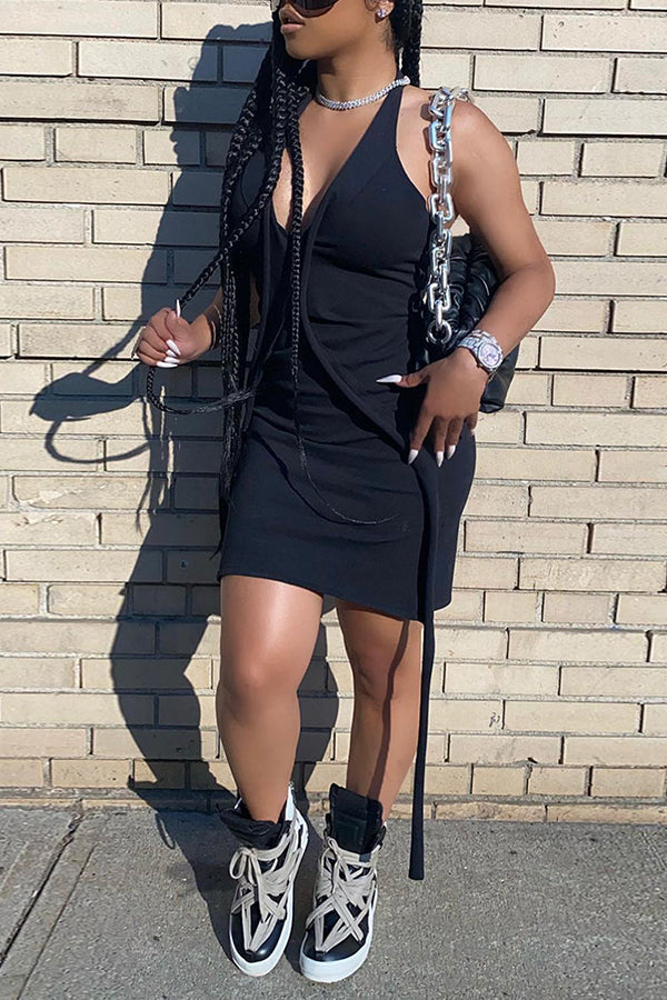 Statement Panel Sleeveless Slim Fit Halter Mini Dress Fashionpara