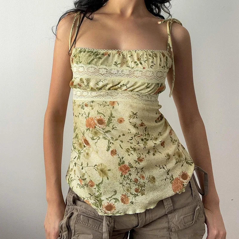 Y2K Floral Print Contrast Lace Patchwork Lace-up Coquette Grunge Crop Top