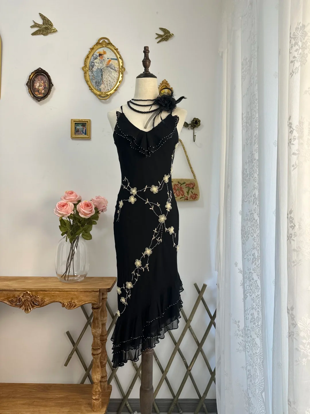 Classy Black Chiffon Beaded Appliques Long Party Gown Formal Evening Dress D560