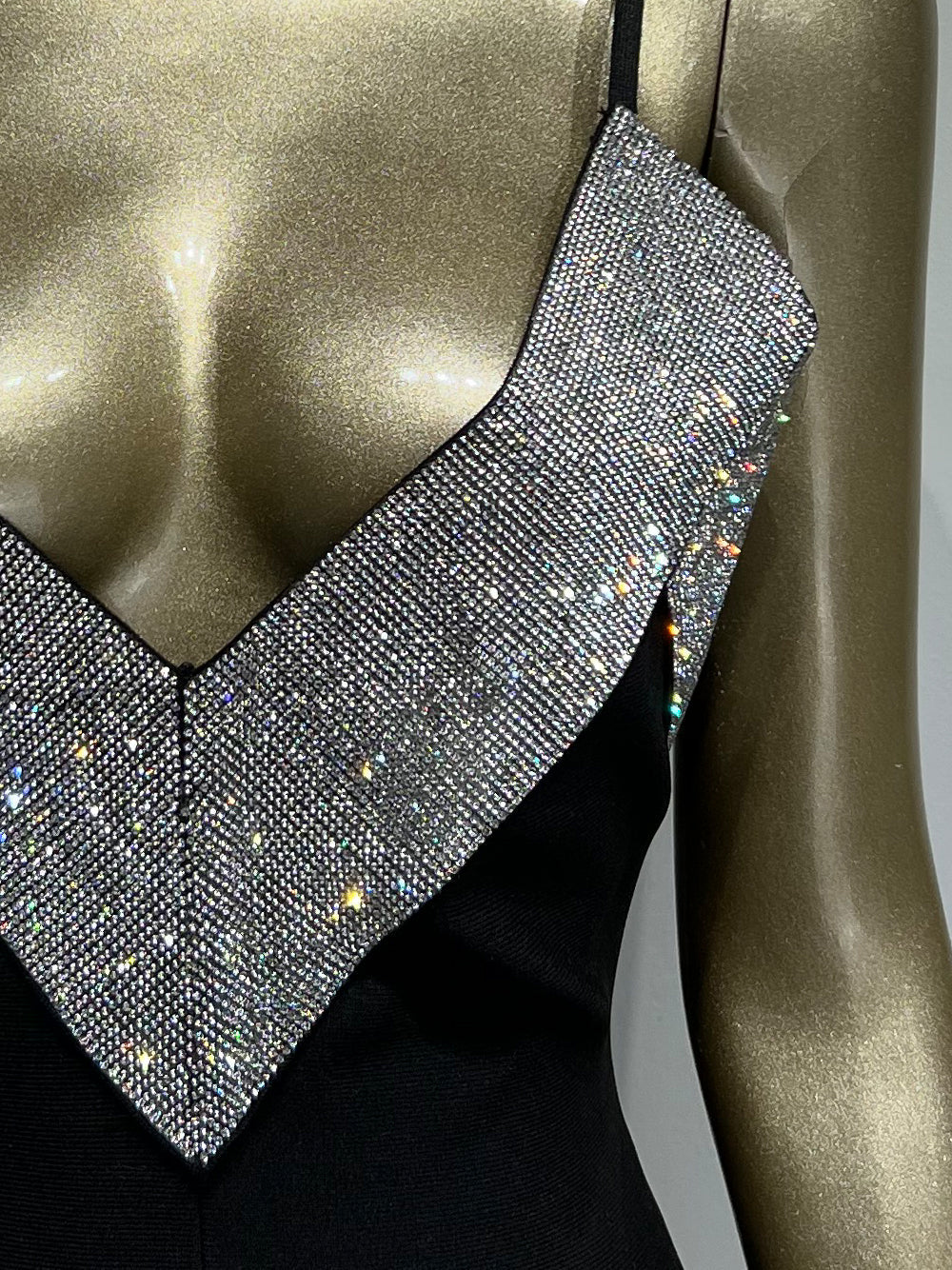 Crystal Embellished Plunge Neck Strappy Fishtail Gown 8
