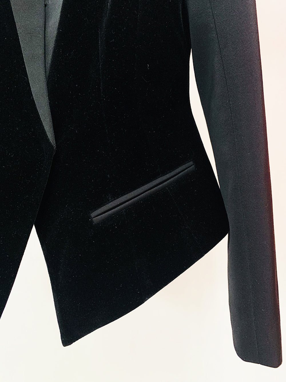 NEITH Bustier Cut Fitted Blazer 4