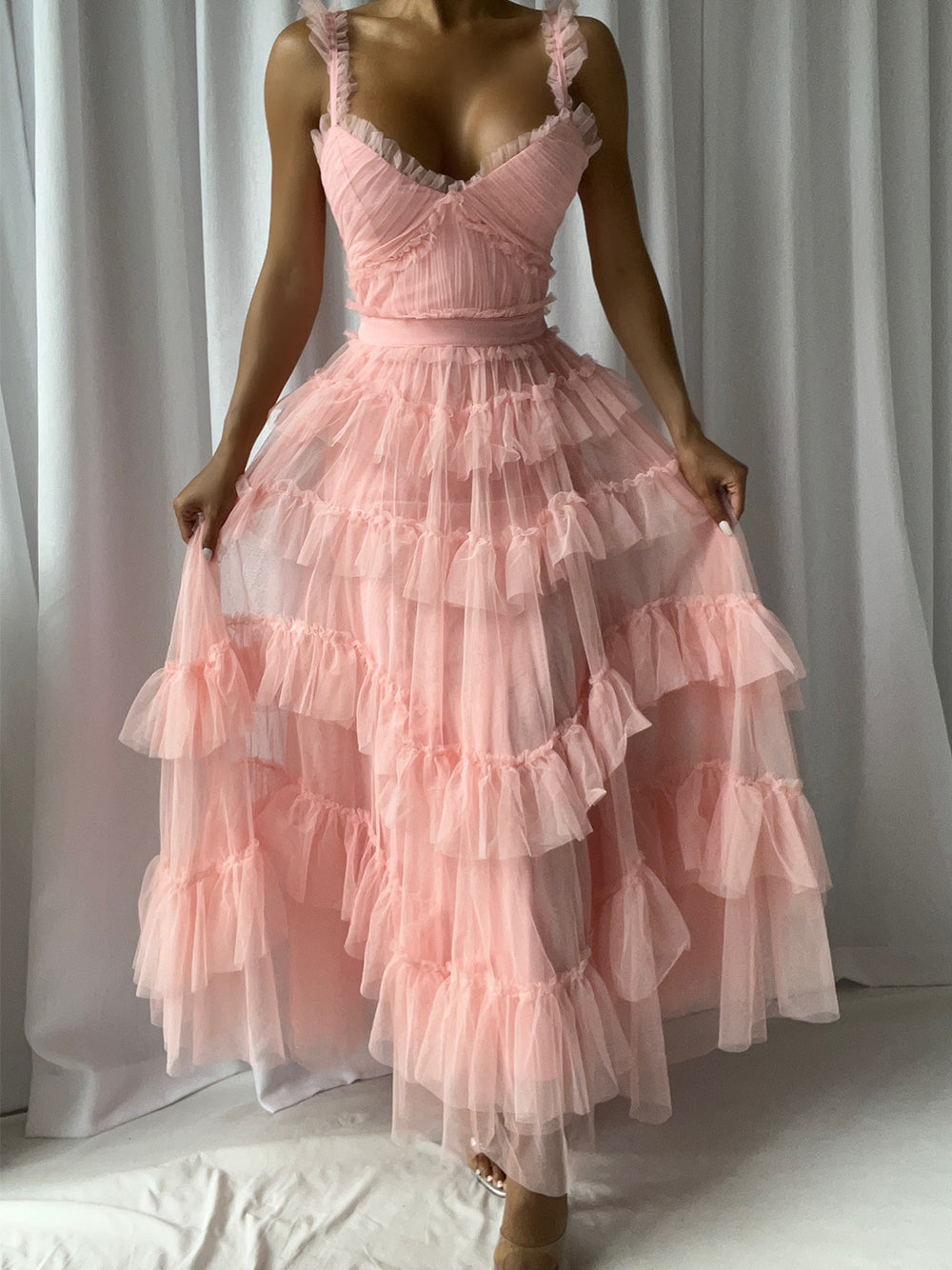 Tiered Ruffle Tulle Sweetheart Strappy Maxi Dress