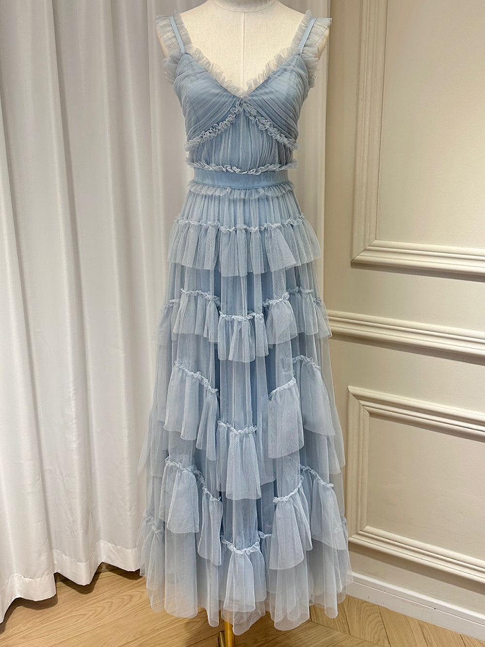 Tulle Sweetheart Strappy Tiered Ruffle Midi Dress 8