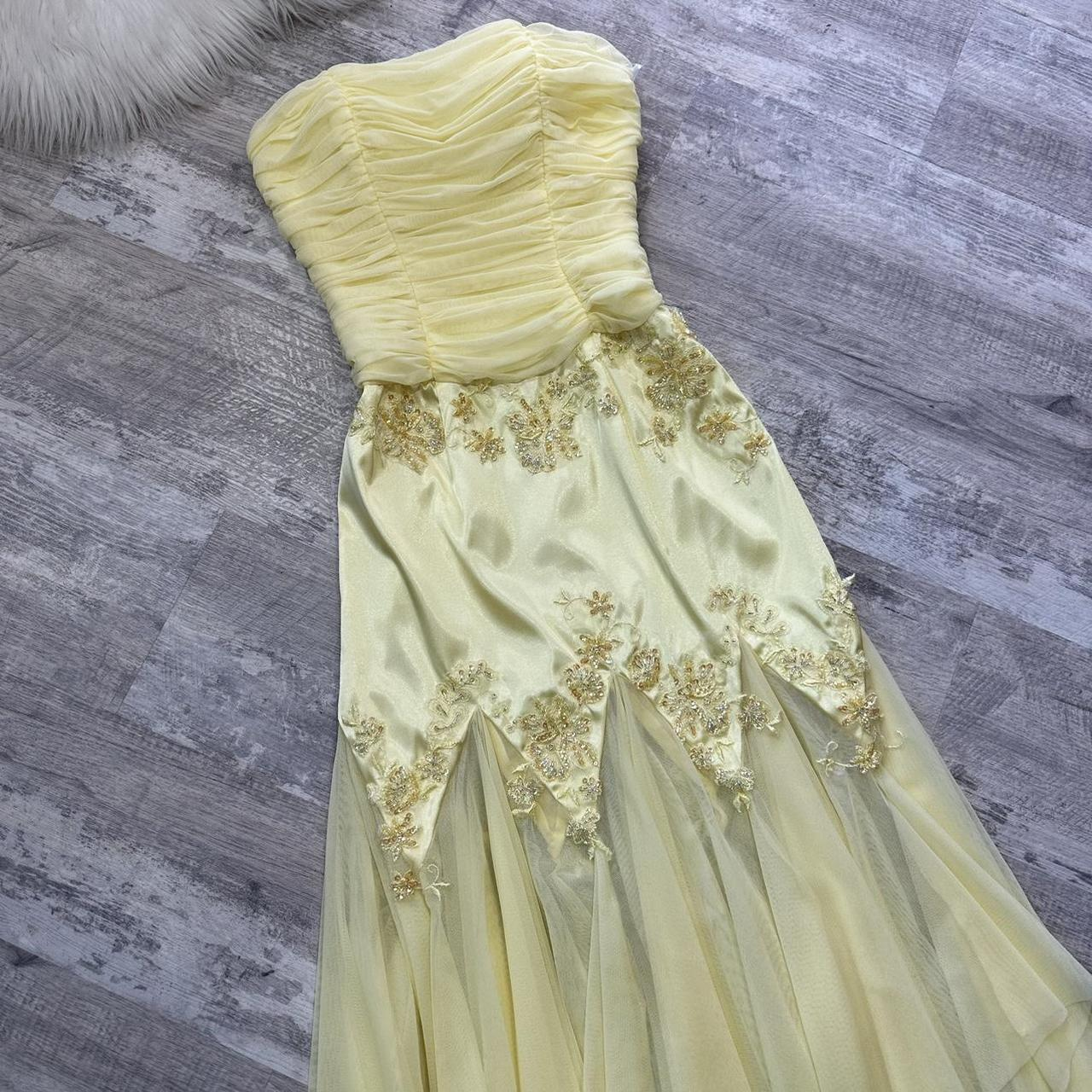 Elegant Strapless Yellow Chiffon Satin Beaded Mermaid Evening Dress Birthday Party Dress D1317