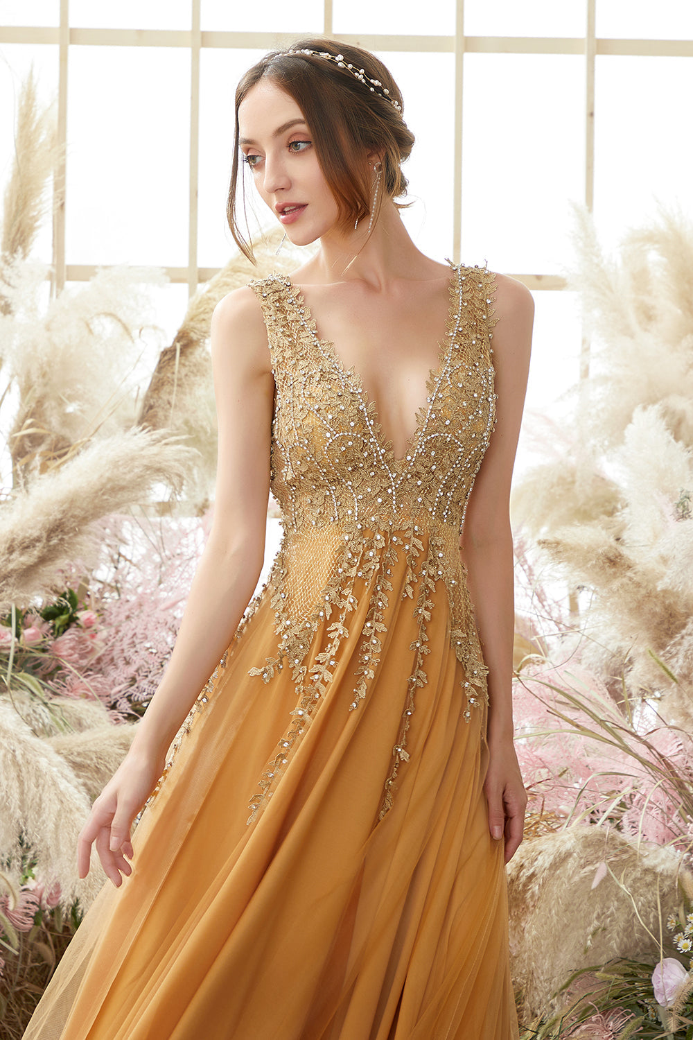 Deep V-neck Long Prom Dress with Appliques - Fashionpara