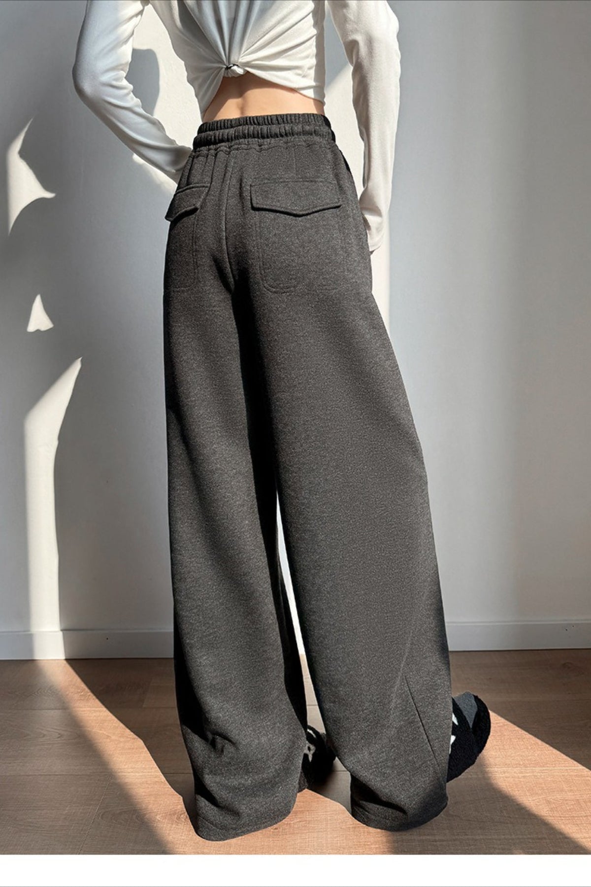 Solid Plush Wool Curved Knit Pants