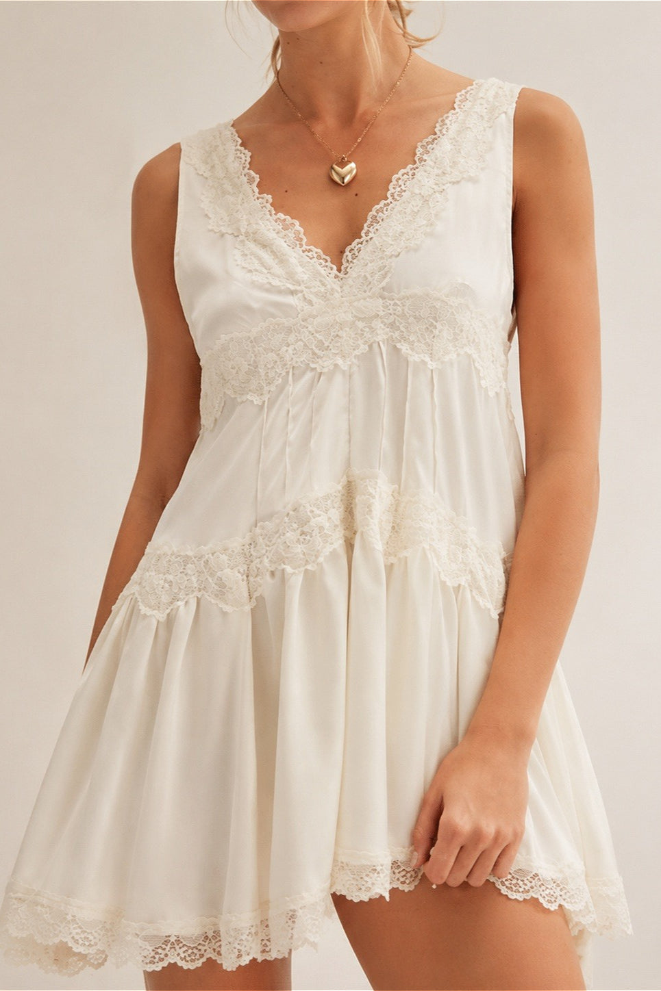 Lace Trim V-Neck Sleeveless Tiered Babydoll Mini Dress
