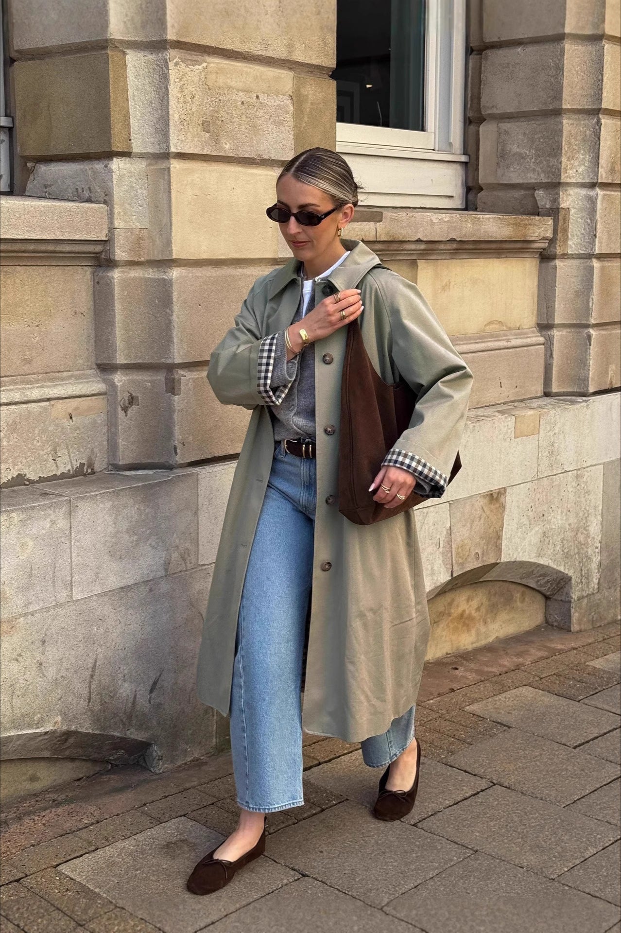 Japanese Minimalist Mid-Length Overcoat for Stylish Comfort