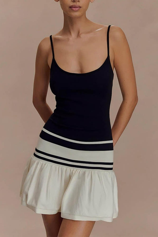 Scoop Neck Drop Waist Pleated Mini Dress 4