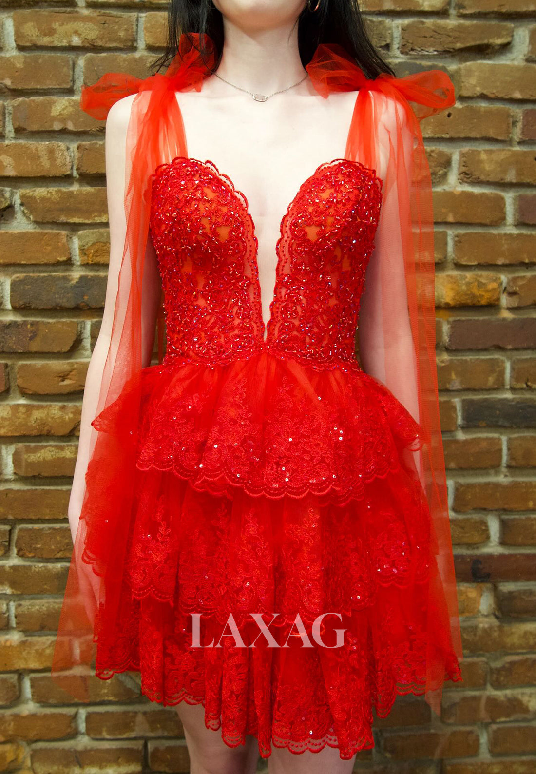 Deep V-Neck Sleeveless Beaded Applique Pleated Tulle Tiered A-Line Party Homecoming Dress