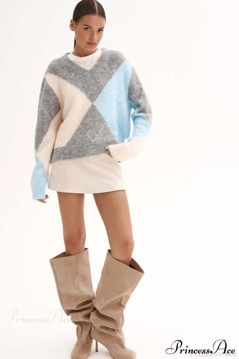 PrincessAce Argyle Crew Neck Sweater for Cozy Warmth