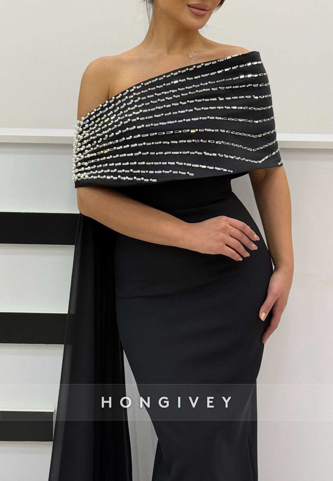 Evening Gown Sheath Floor-Length One Shoulder Satin Appliqued Evening Gown