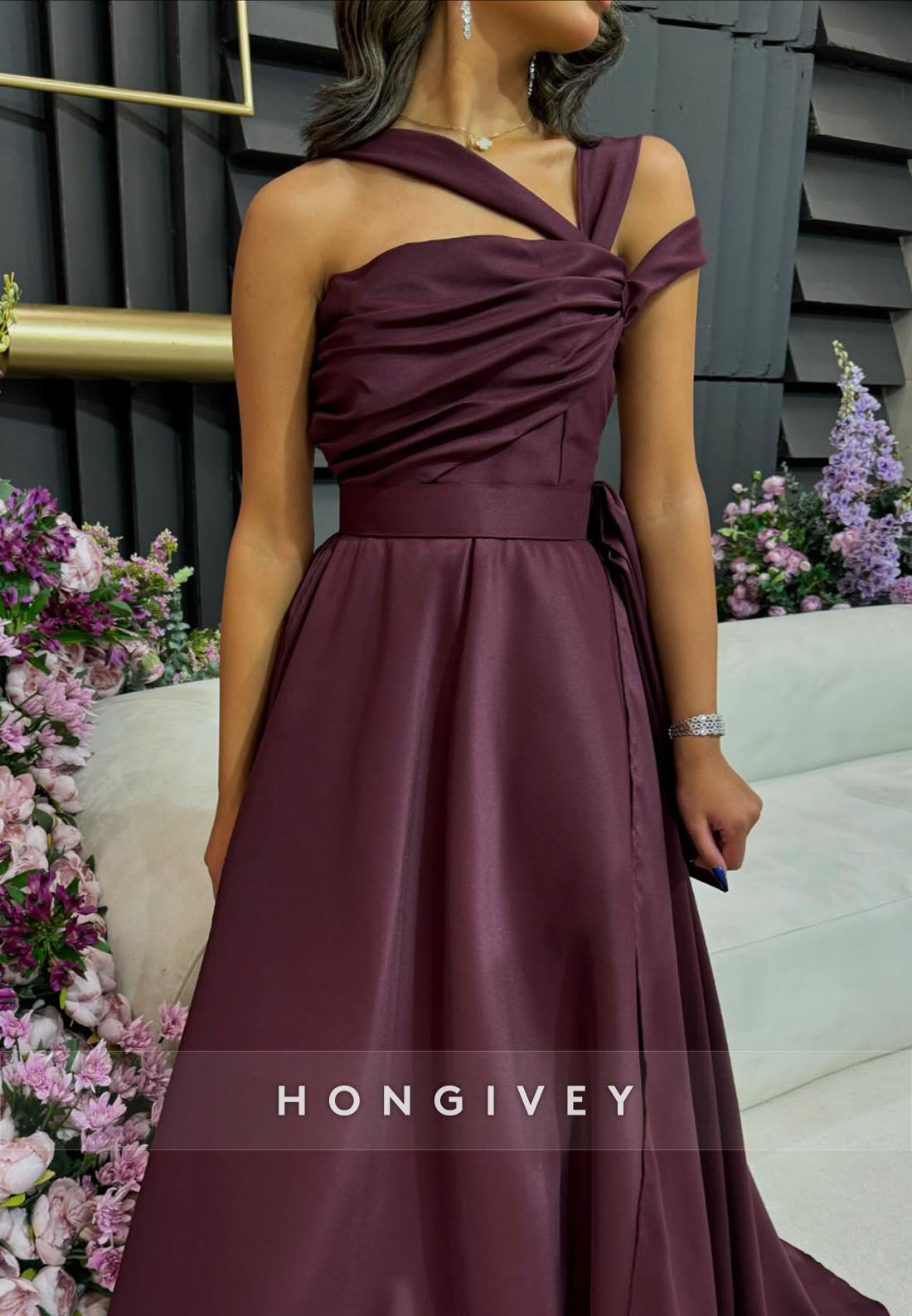 Court Train Asymmetrical Neck Evening Gown Pleated Ladder Back Formal Dresses