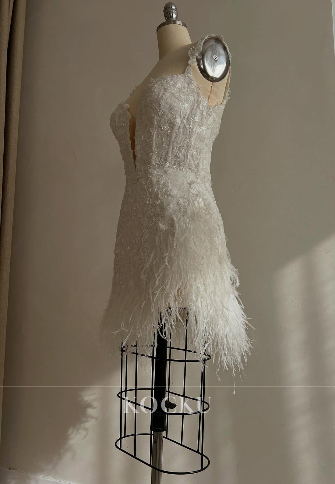 Spaghetti Strap Plunge V - Neck Feather Hem Lace Short Wedding Dress