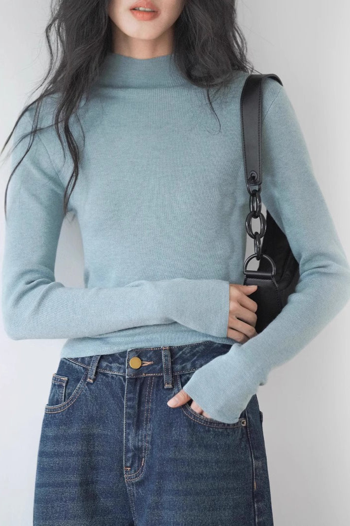 Fitted Mock Neck Knit Top