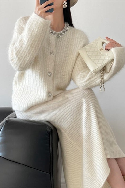 PrincessAce V-Neck Slim-Fit Knit Cardigan for Stylish Comfort