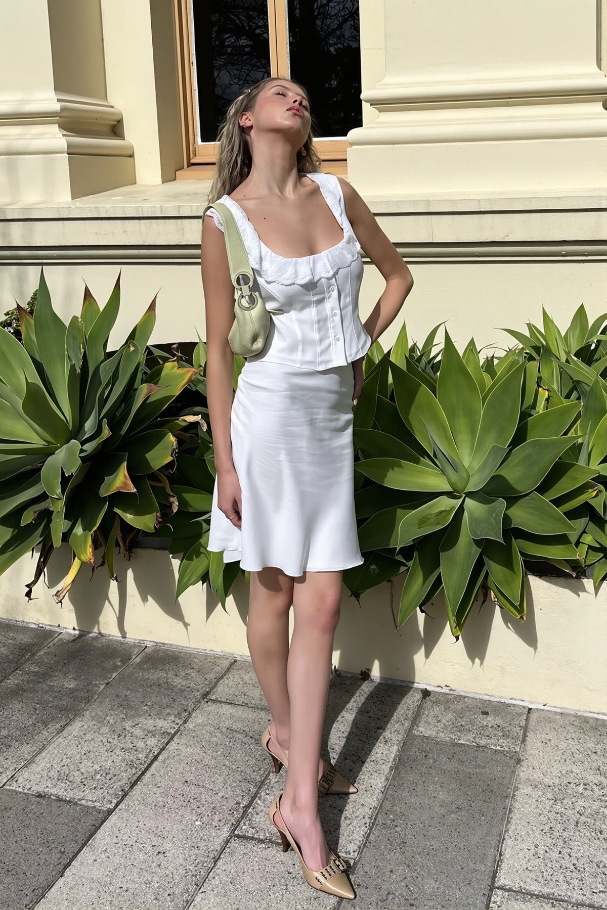 Sexy Lace Edge Wide Strap Crop Top Low Rise Fish Tail Skirt Sets
