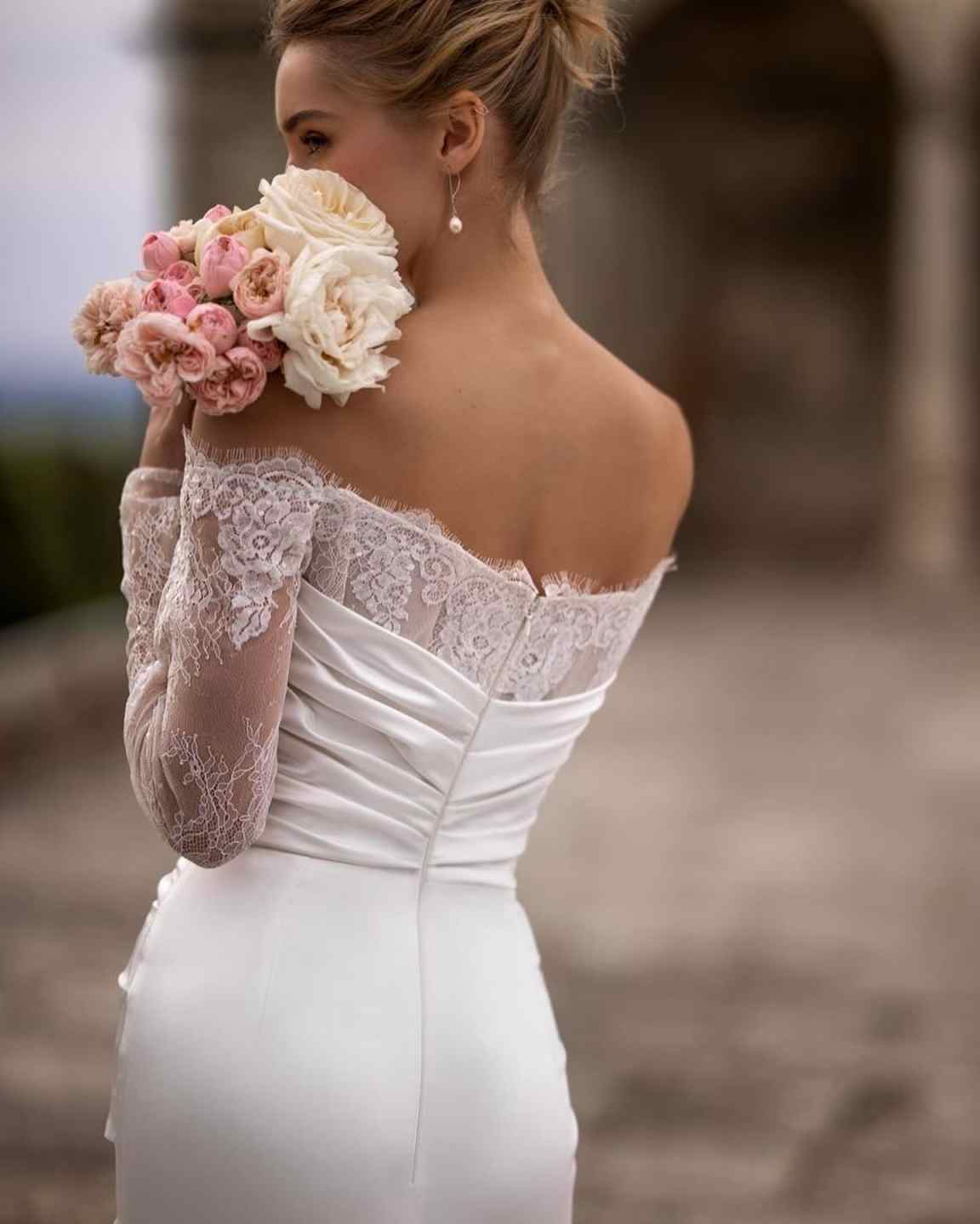 Sexy Trumpet Off-Shoulder Long Sleeve With Overskirt Beach Wedding Dress