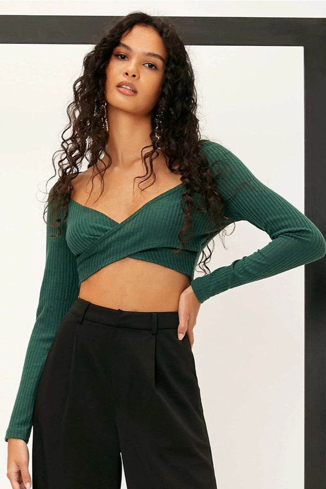 Solid V-Neck Crop Knit Top