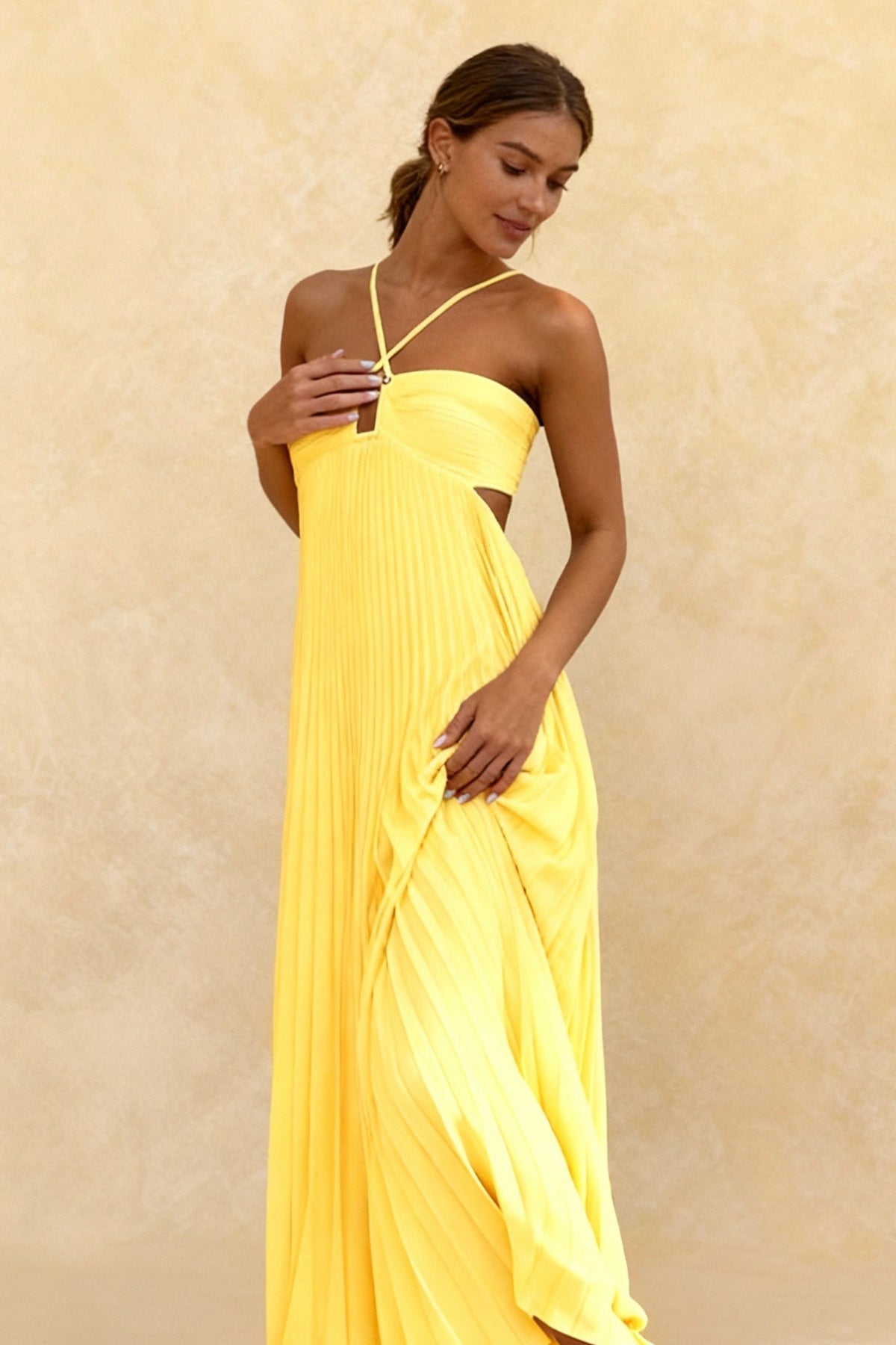 Halter-Neck Maxi Dress