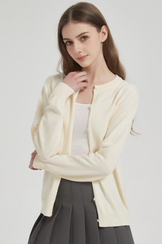 Lightweight Cotton Crew-Neck Cardigan for Effortless Style