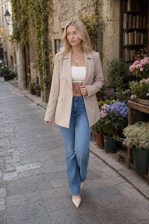 Minimalist Long Sleeve Blazer 3