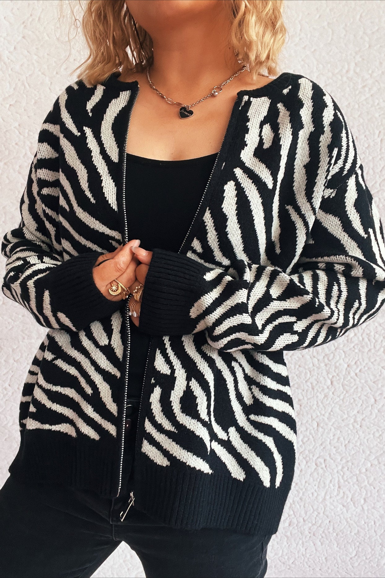 Colorblock Zebra Knit Cardigan for Stylish Layering Elegance