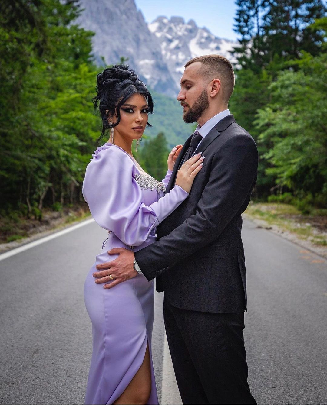 Glamorous Long Lilac Column Split Front Long Sleeves Prom Dress With Jewels - Fashionpara