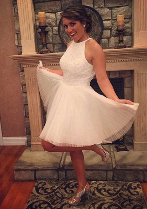 Beautiful Tulle Short Elegant A-line/Princess Prom Dress With Beaded Bateau Zipper - Fashionpara