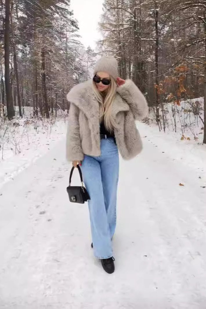 Faux Fox Fur Luxe Texture Coat - Fashionpara