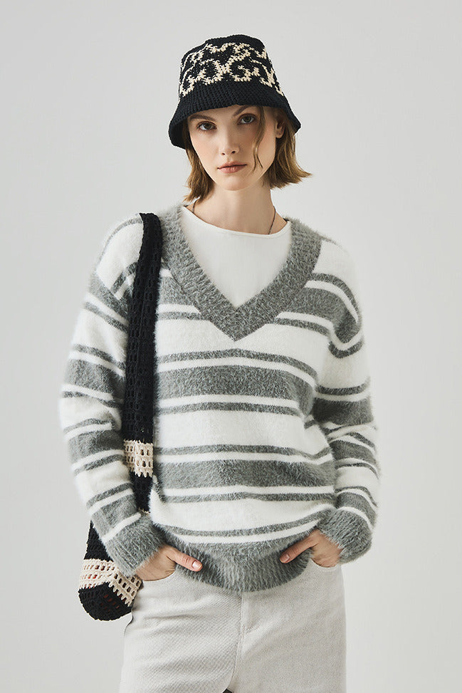 PrincessAce Striped V Neck Long Sleeve Knit Sweater