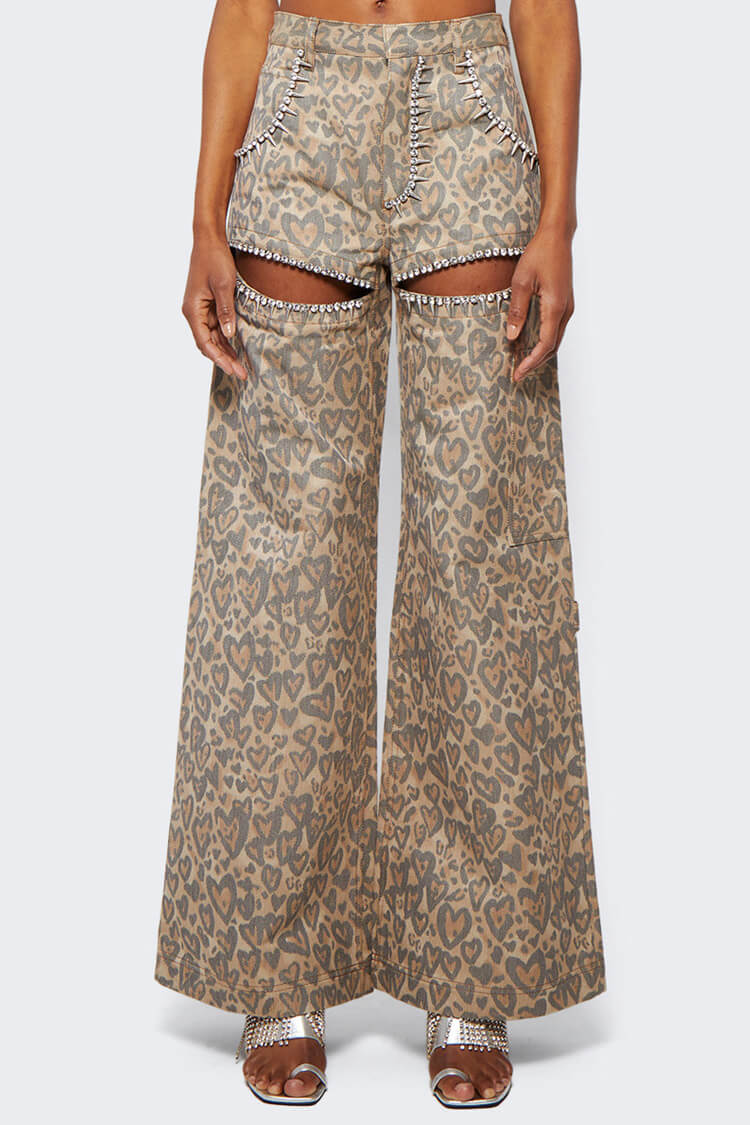 Bold Leopard Heart Rhinestone Pointed Cutout High Waist Straight Leg Jeans - Fashionpara