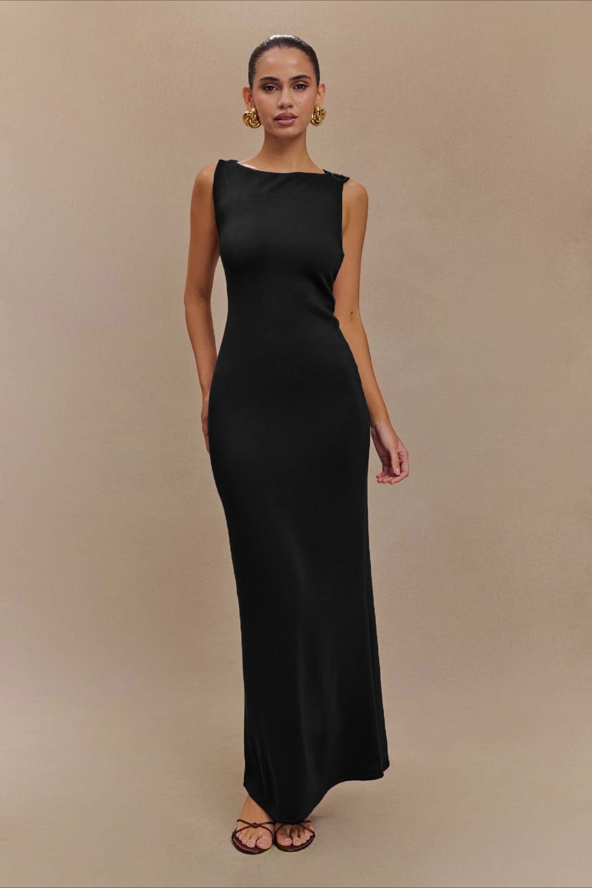 Crepe Knit Boat Neck Sleeveless Column Maxi Gown
