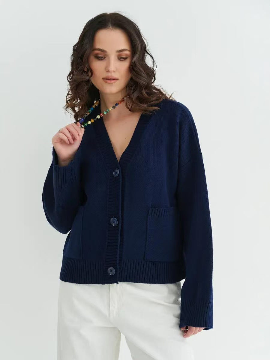 Stylish V-Neck Pocket Knit Cardigan for Effortless Chic