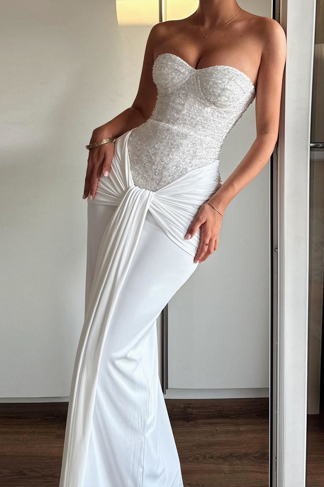 Strapless Rhinestone High Waist Bodycon Dress in White - View 3