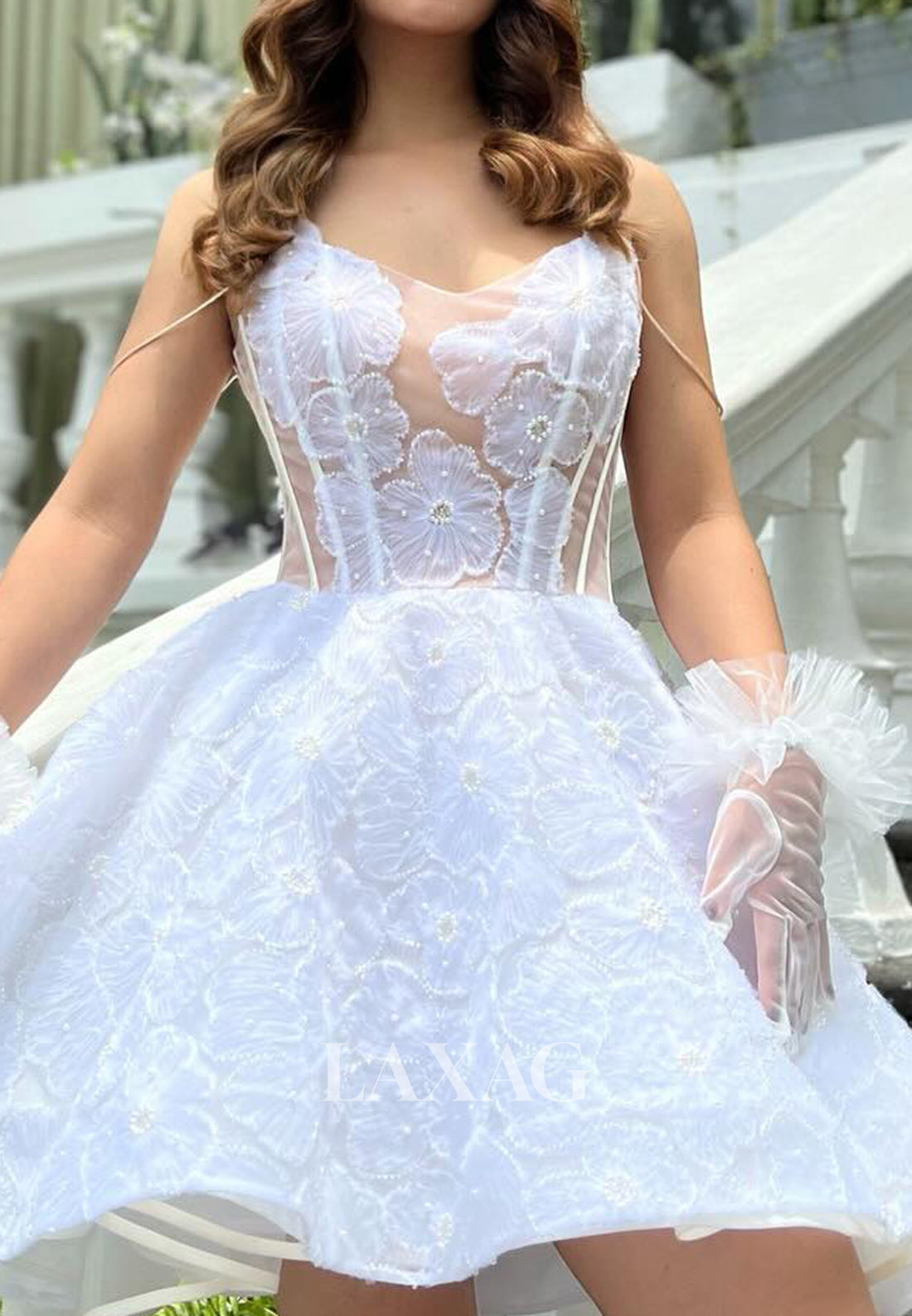V-Neck Spaghetti Straps Applique Beaded Tulle A-Line Party Homecoming Dress with Gloves