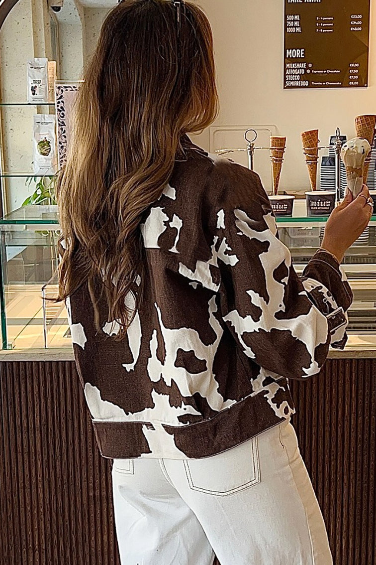 Stylish Retro Cow Print Coat for Chic Warmth and Comfort