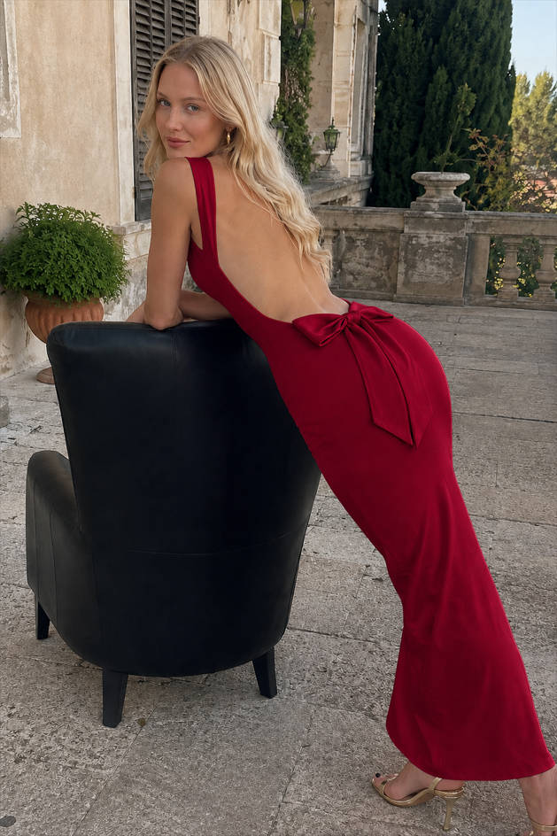 Satin Sweetheart Neck Bodycon Maxi Dress 3
