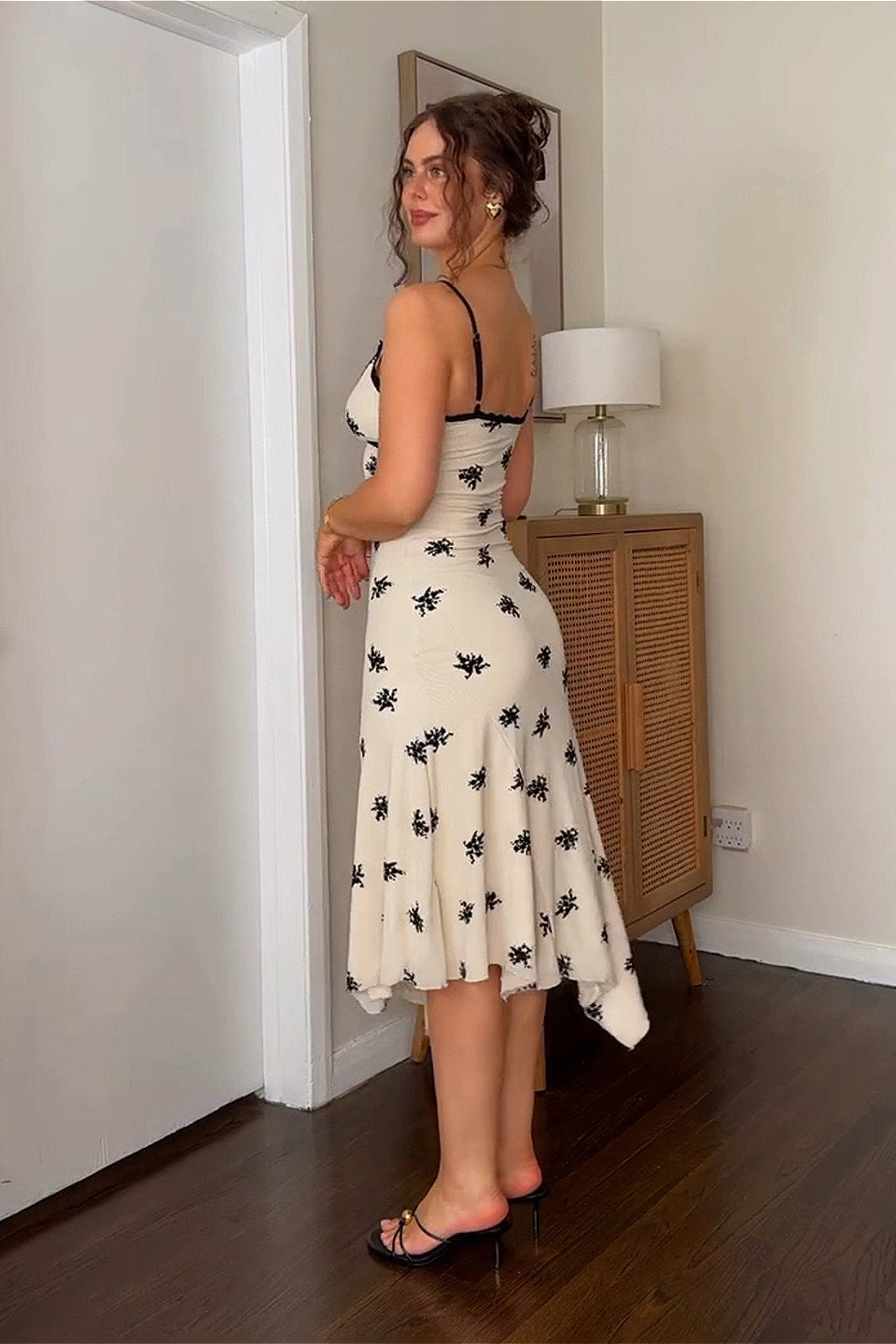 Embroidered Floral Sweetheart Slip Midi Dress 4
