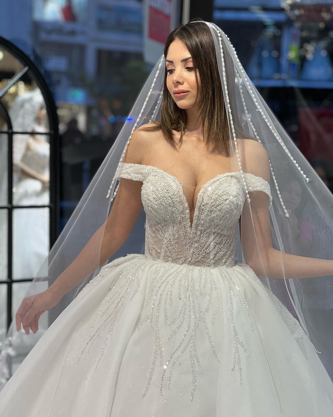 Charming Floor-Length Sweetheart Off-The-Shoulder A-Line Lace Wedding Dress with Sequins - Fashionpara