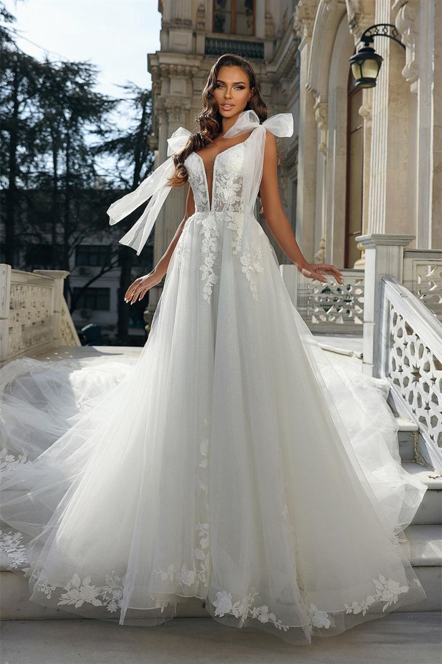 Chic Ivory A-line V-neck Sleeveless Lace Wedding Dress - Fashionpara
