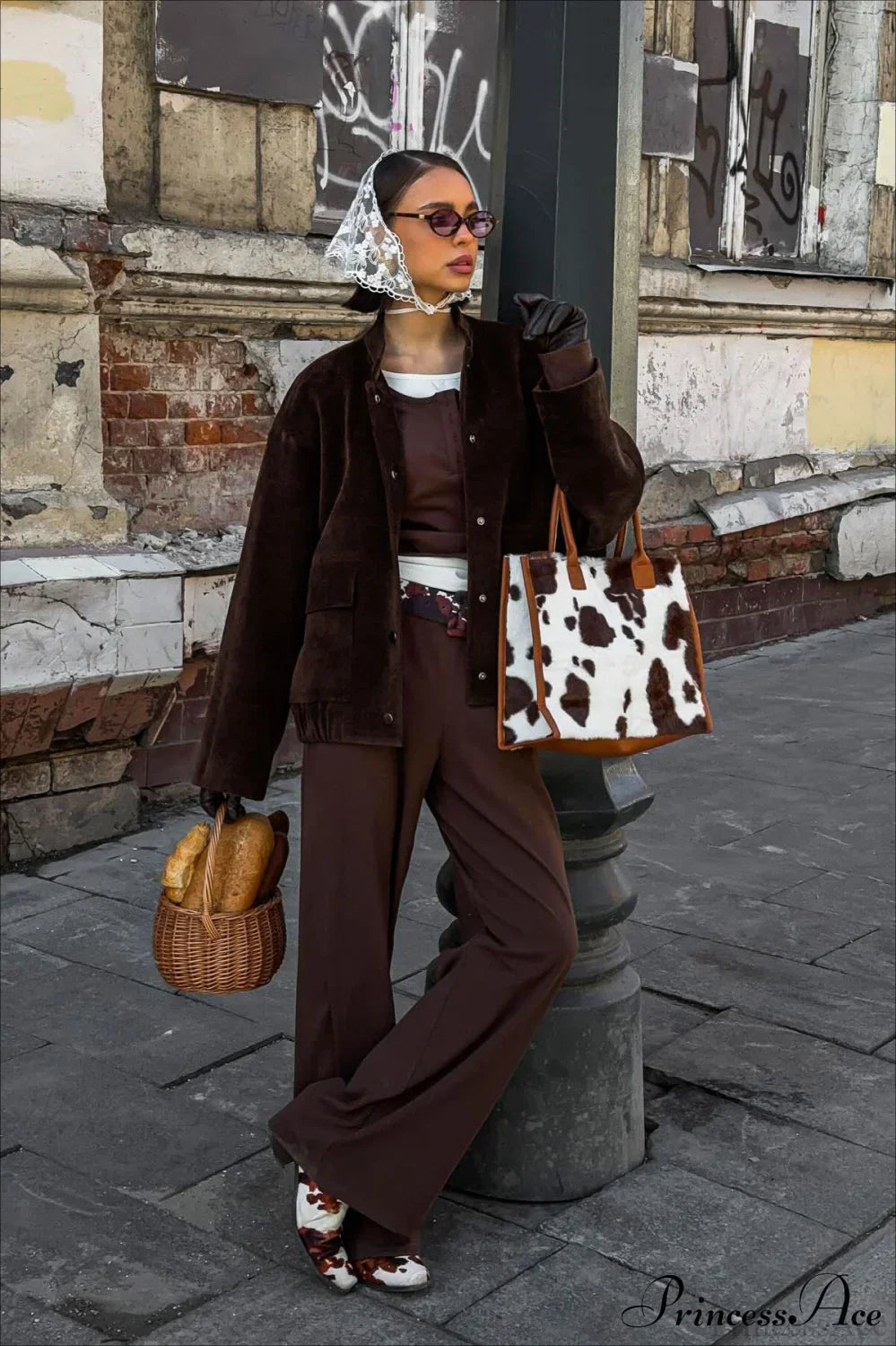 Stylish Corduroy Retro Jacket for Timeless Fashion Appeal