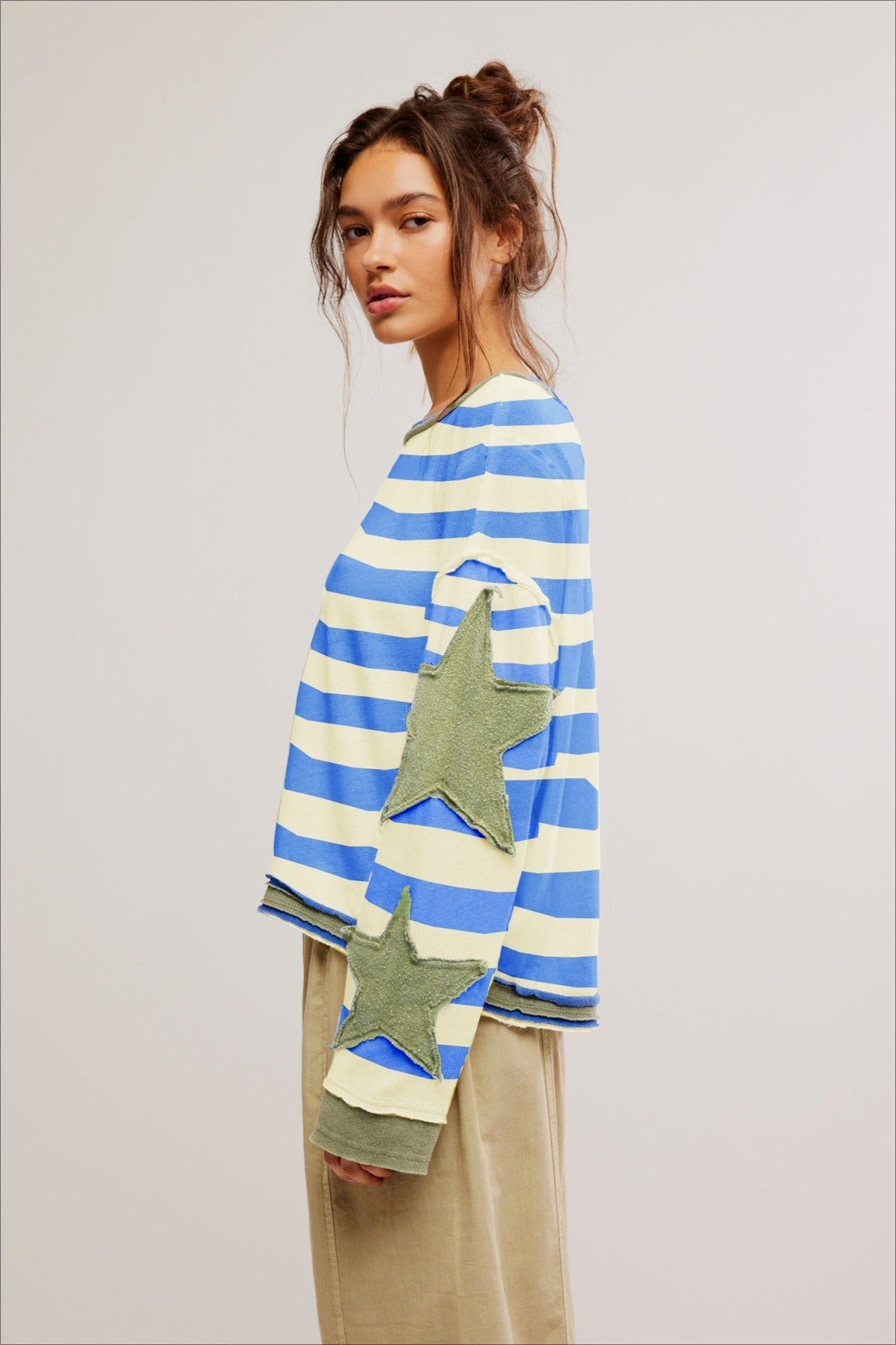 Star Sleeve Applique Stripe Sweatshirt 2